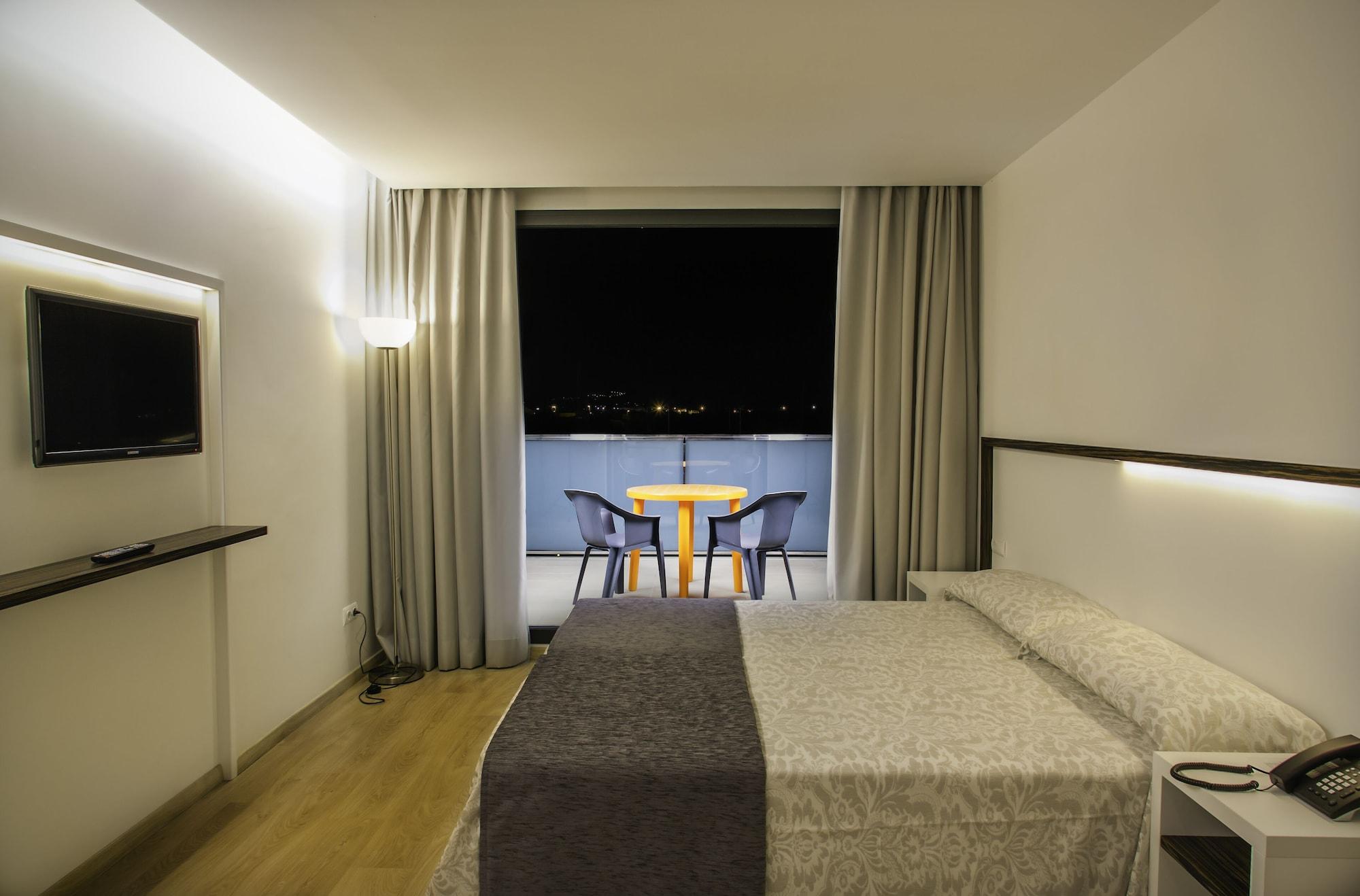 Aparthotel Playa Oliva Kültér fotó
