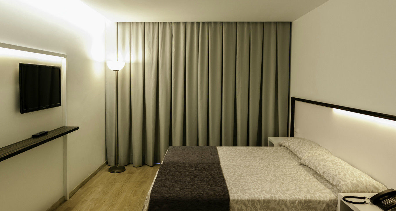 Aparthotel Playa Oliva Kültér fotó